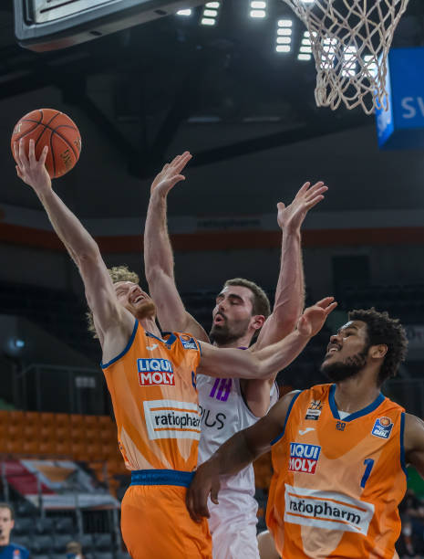 走向胜利 走向胜利