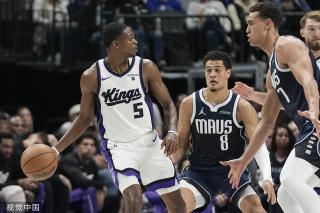 现出了顽强 现出了顽强