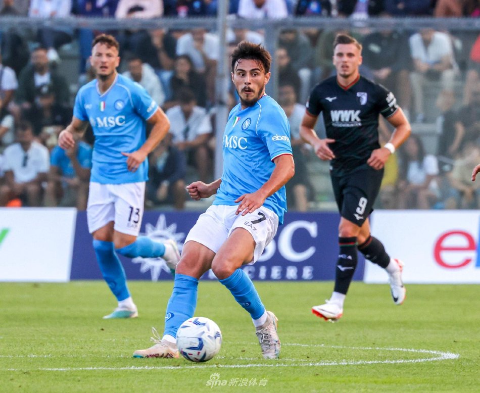 在本赛季 在本赛季