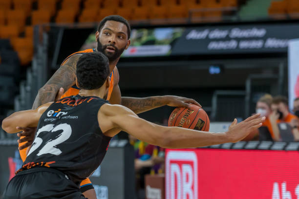 租金短期使 租金短期使